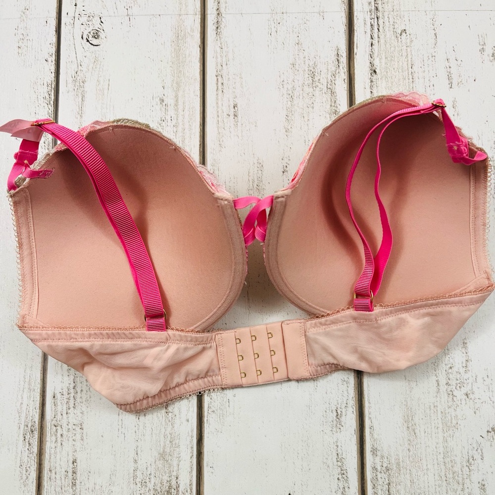 36DD Victoria’s Secret Dream Angels Sweet Melody Embroidery Push Up Bra - Picture 7 of 9